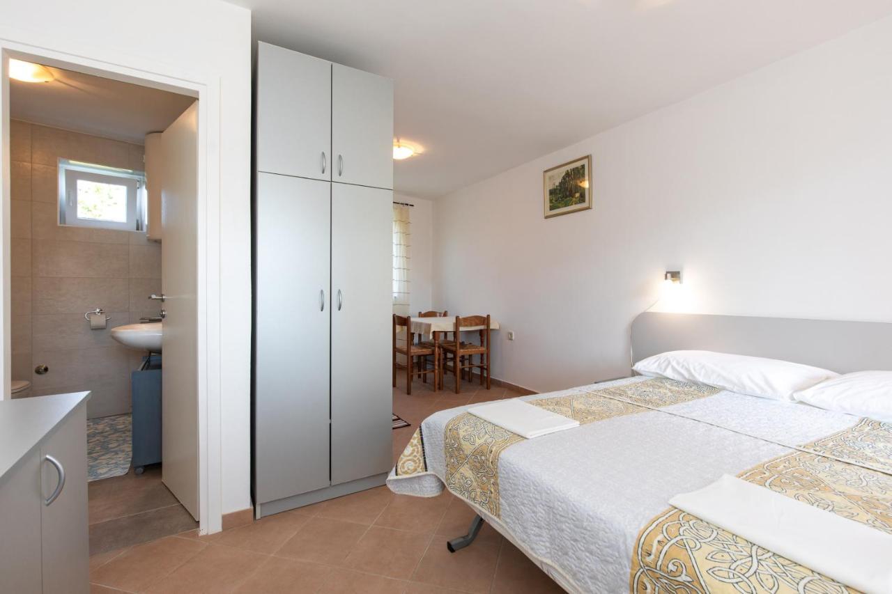 Apartmani "Ruza" Porat  Exterior photo
