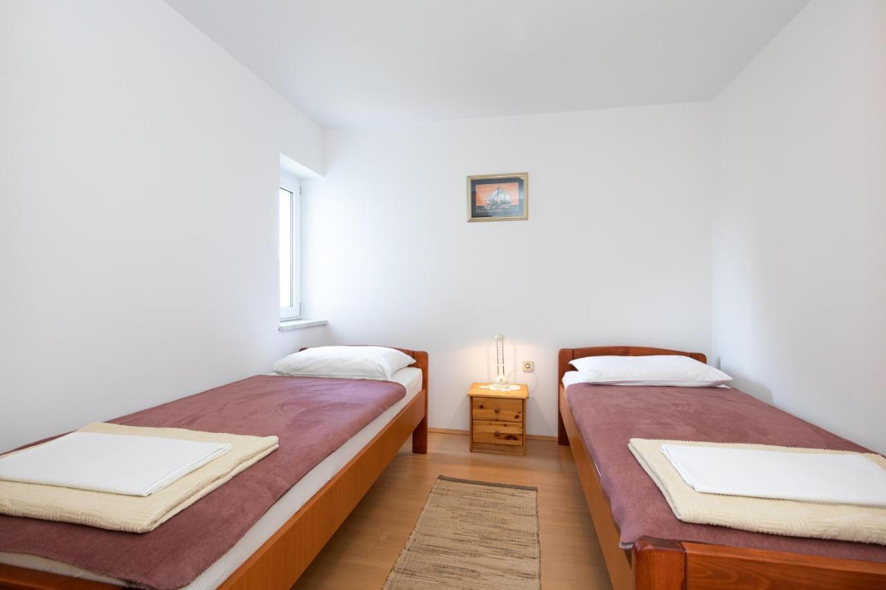 Apartmani "Ruza" Porat  Exterior photo